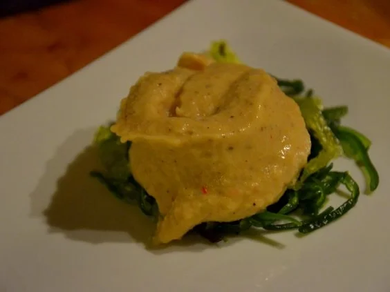 Rezept: Mango-Chili-Eis an Sesam-Jakobsmuscheln Bild Nr. 8 Mango-Chili-Eis an Sesam-Jakobsmuscheln - Rezept - Bild Nr. 8