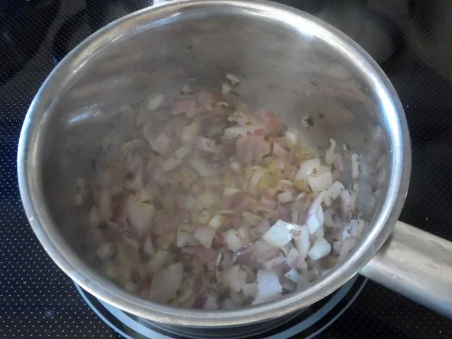 Gratinierte Conchiglie mit Forellen-Ruccola-Füllung in Meerrettich-Limetten-Sosse - Rezept - Bild Nr. 4