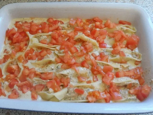 Gratinierte Conchiglie mit Forellen-Ruccola-Füllung in Meerrettich-Limetten-Sosse - Rezept - Bild Nr. 10