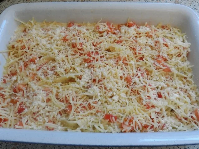 Gratinierte Conchiglie mit Forellen-Ruccola-Füllung in Meerrettich-Limetten-Sosse - Rezept - Bild Nr. 11