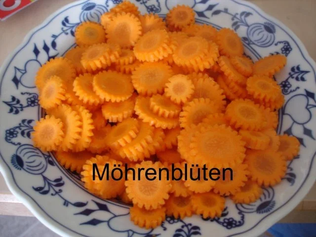 Forellenfilets mit Möhrenblüten - Rezept - Bild Nr. 2