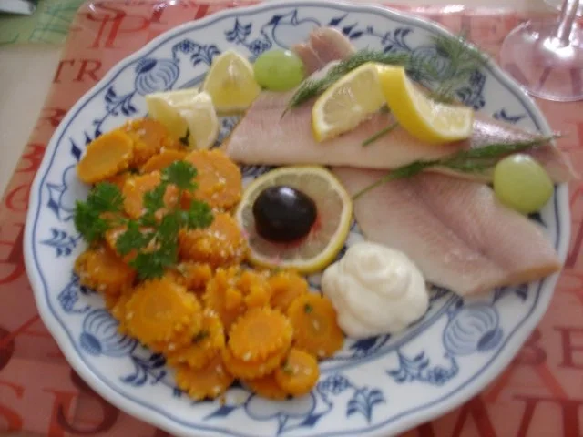 Forellenfilets mit Möhrenblüten - Rezept - Bild Nr. 9