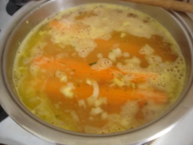 Möhrencremesuppe mit Ingwer und Schmand - Rezept - Bild Nr. 8