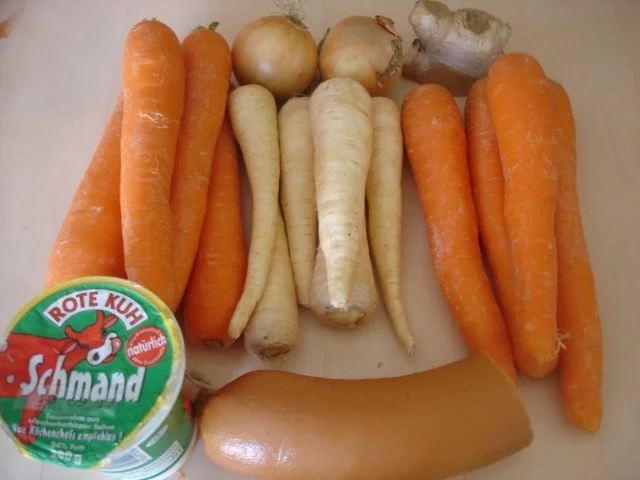 Möhrencremesuppe mit Ingwer und Schmand - Rezept - Bild Nr. 2