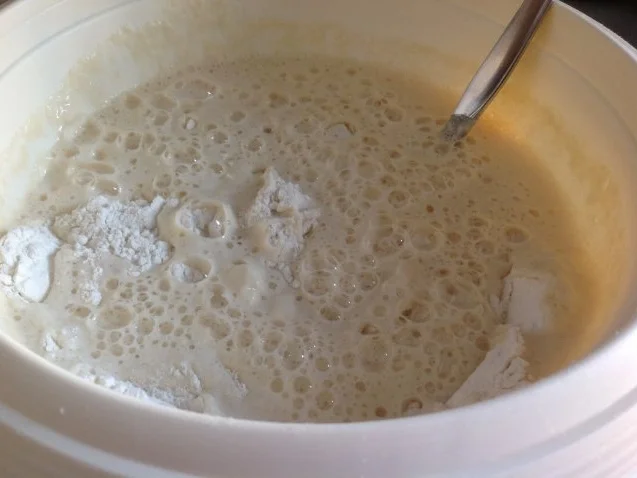 Echte holländische oliebollen Teigspezialität mit Rosinen und Äpfeln - Rezept - Bild Nr. 6