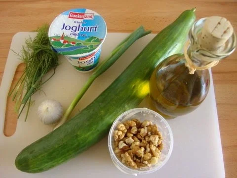 Bulgarische Joghurtsuppe - Rezept - Bild Nr. 3