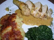 Maispoularden-Supreme an Champagnersößlein, Kartoffelgratin, Blattspinat - Rezept