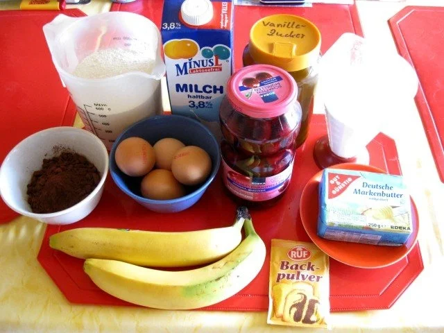 Bananen - Kirsch - Kuchen - Rezept - Bild Nr. 2