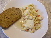 Rezept: Munsterkäse mit Apfelmusik Munsterkäse mit Apfelmusik - Rezept