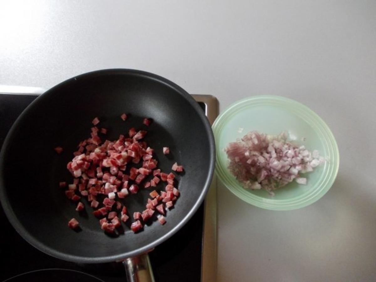 Herzhafter Kartoffelsalat mit frischer Gurke - Rezept - kochbar.de