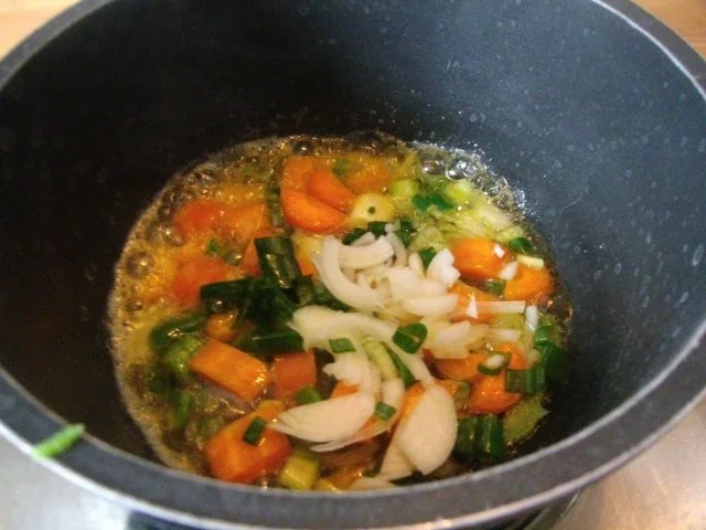 Rezept: Nudeln mit Möhrensauce und Knoblauch - Garnelen Bild Nr. 6 Nudeln mit Möhrensauce und Knoblauch - Garnelen - Rezept - Bild Nr. 6