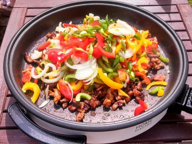 Rind, Schwein & Paprika geschnetzeltes mit Gemüsereis - Rezept - Bild Nr. 6