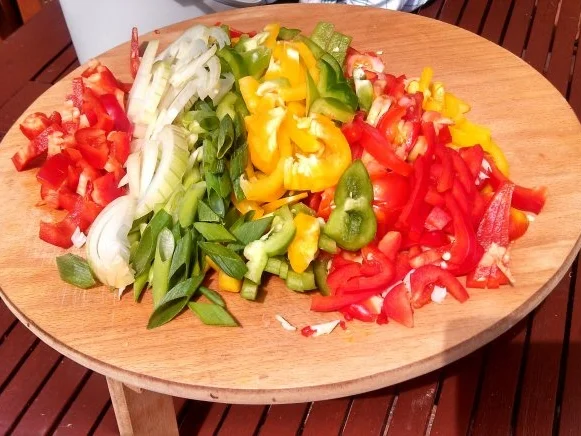 Rind, Schwein & Paprika geschnetzeltes mit Gemüsereis - Rezept - Bild Nr. 3