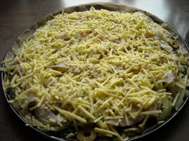 Rezept: Pizza, glutenfrei Bild Nr. 6 Pizza, glutenfrei - Rezept - Bild Nr. 6