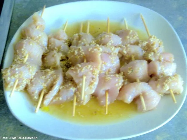 Rezept: Hähnchen-Saté Bild Nr. 2 Hähnchen-Saté - Rezept - Bild Nr. 2