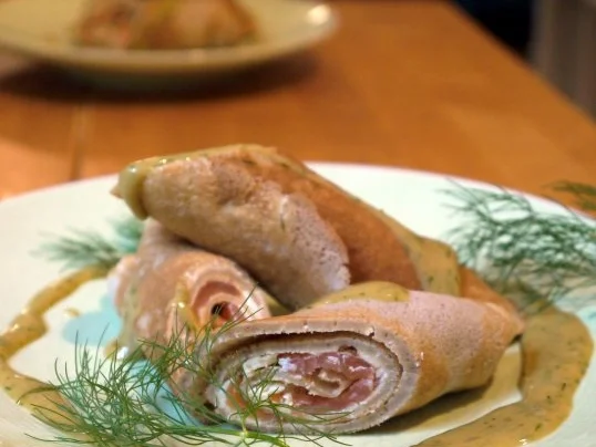 Galettes Bretonnes mit geräuchtertem Lachs und Senf-Dill-Sauce - Rezept - Bild Nr. 16