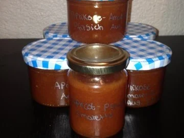 Aprikose-Amaretto-Pfirsich Konfitüre - Rezept