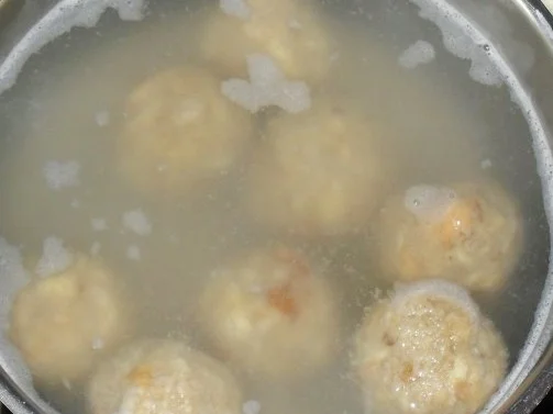 Rezept: Kirschknödel Bild Nr. 3 Kirschknödel - Rezept - Bild Nr. 3