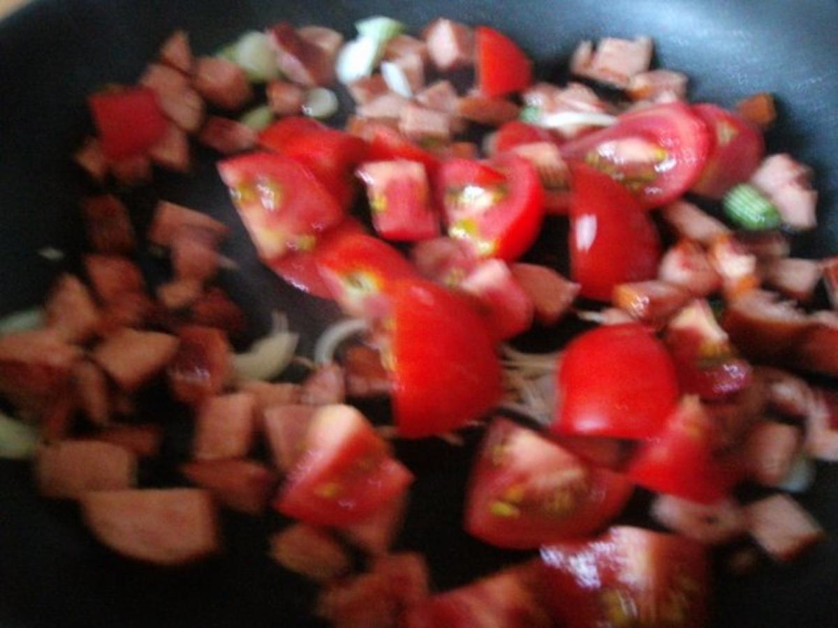 +++ Cabanossi +Tomaten - Rührei +++ - Rezept - Bild Nr. 3