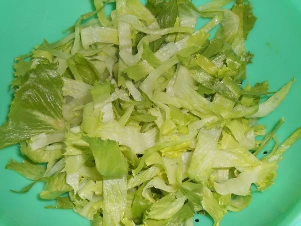 Knackiger Salat mit einem Orangen-Ingwer-Dressing - Rezept - Bild Nr. 3