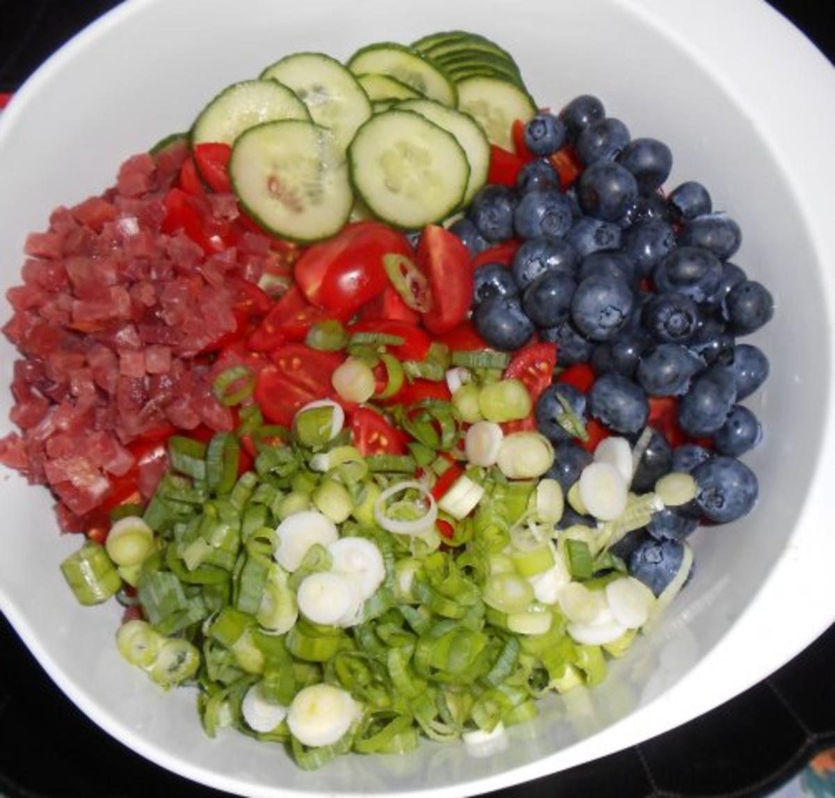 Knackiger Salat mit einem Orangen-Ingwer-Dressing - Rezept - Bild Nr. 6