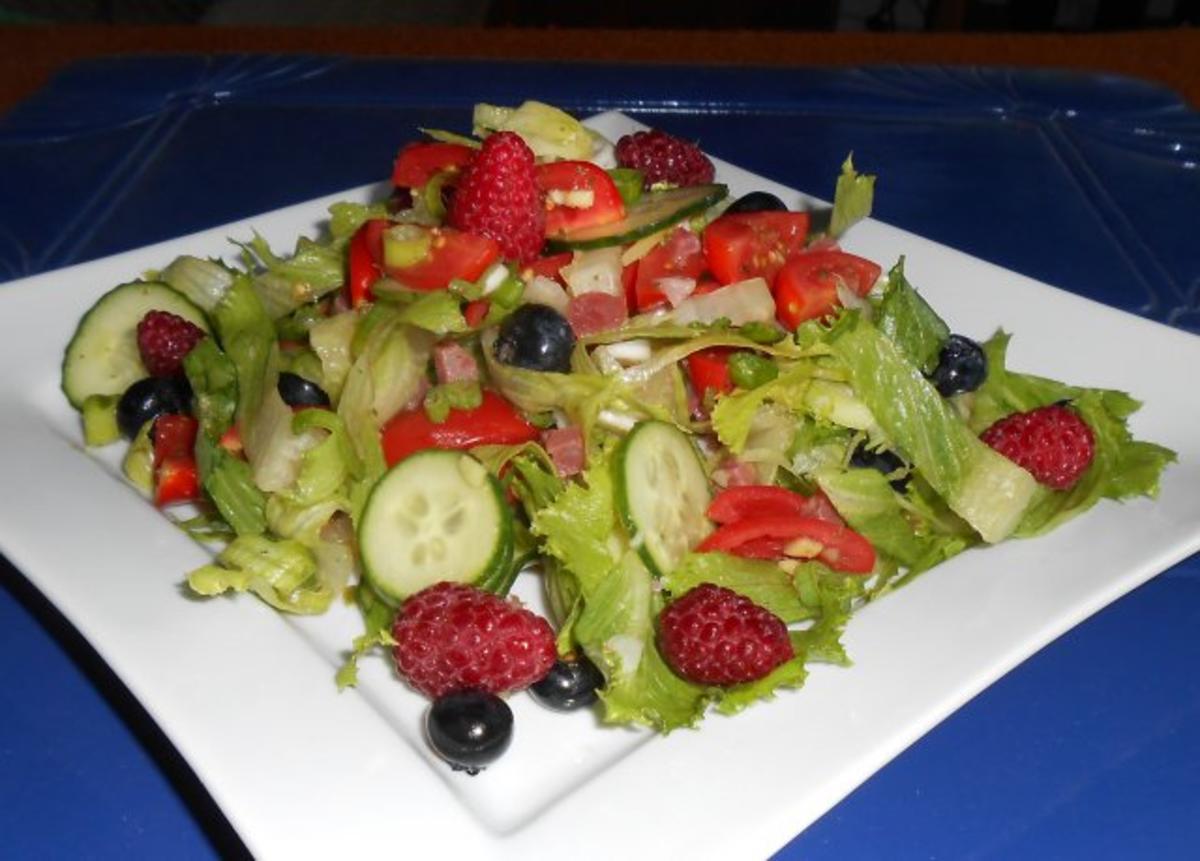 Knackiger Salat mit einem Orangen-Ingwer-Dressing - Rezept - Bild Nr. 9