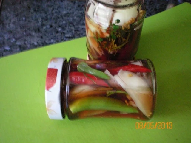 Rezept: Chilis eingelegt Bild Nr. 3 Chilis eingelegt - Rezept - Bild Nr. 3