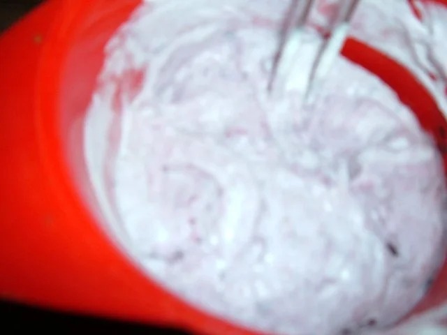 Eis : Heidelbeere mit Zitronenmelisse - Rezept - Bild Nr. 9