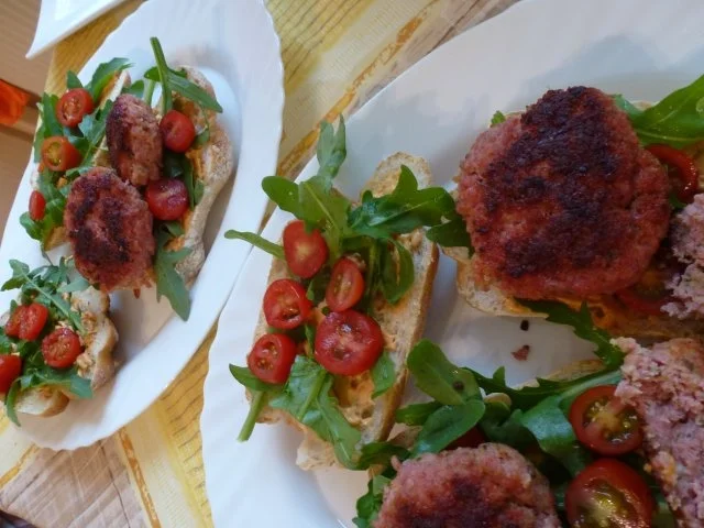 Rezept: Wilde Rauke Burger Bild Nr. 11 Wilde Rauke Burger - Rezept - Bild Nr. 11