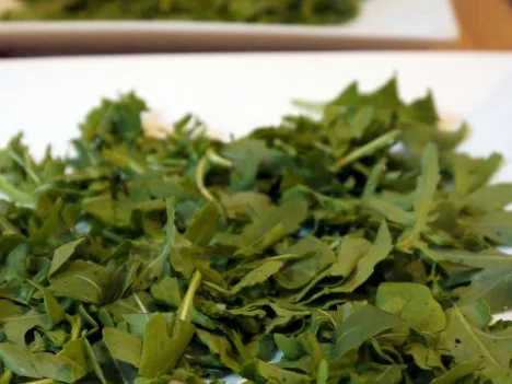 Hähnchenbrust in Pancetta auf sommerlichem Salat - Rezept - Bild Nr. 6