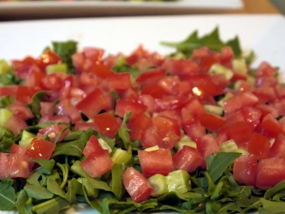 Hähnchenbrust in Pancetta auf sommerlichem Salat - Rezept - Bild Nr. 8