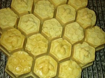 Rezept: Honigwabenkuchen mit Ingwer Bild Nr. 8 Honigwabenkuchen mit Ingwer - Rezept - Bild Nr. 8