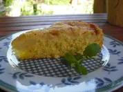 Apfelbisquit mit Mandeln - Rezept