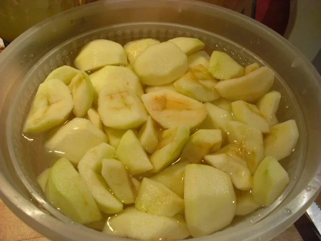 Apfelbisquit mit Mandeln - Rezept - Bild Nr. 3