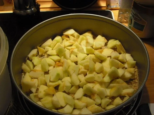 Apfelbisquit mit Mandeln - Rezept - Bild Nr. 5