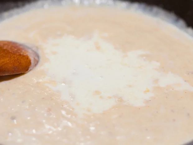 Rezept: sehr leckere und schnelle Rahmsoße Bild Nr. 2 sehr leckere und schnelle Rahmsoße - Rezept - Bild Nr. 2