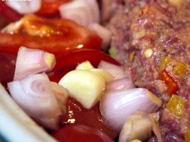 Hackbraten mit Paprika-Gemüse-Sauce - Rezept - Bild Nr. 9