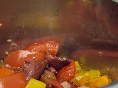 Hackbraten mit Paprika-Gemüse-Sauce - Rezept - Bild Nr. 12