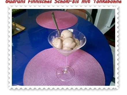 Rezept: Eis: Finnisches Schokieis mit Tonkabohnen Bild Nr. 8 Eis: Finnisches Schokieis mit Tonkabohnen - Rezept - Bild Nr. 8