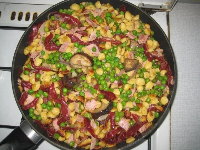 Knöpflepfanne Rustikal - Rezept - Bild Nr. 10