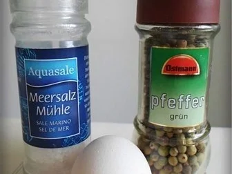 Rezept: ♣ Schweinekotelett mit Kokosraspel-Panade ♣ Bild Nr. 4 ♣ Schweinekotelett mit Kokosraspel-Panade ♣ - Rezept - Bild Nr. 4