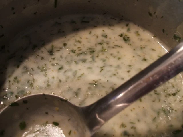 Fisch: Zander gedünstet mit Kräutersoße und Neuen Kartoffeln - Rezept - Bild Nr. 5