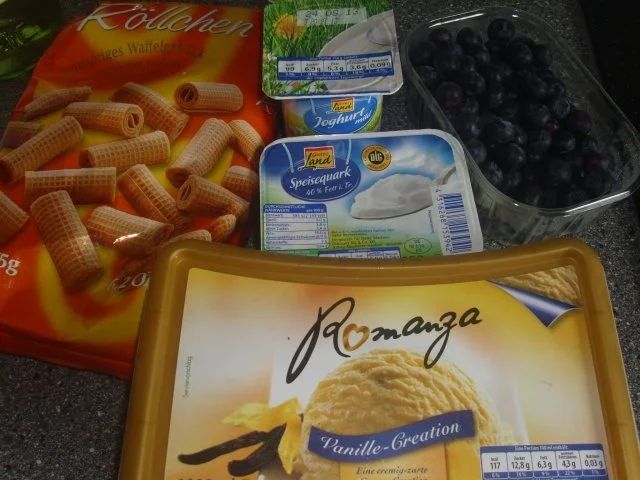 Rezept: Heidelbeer-Dessert Bild Nr. 2 Heidelbeer-Dessert - Rezept - Bild Nr. 2