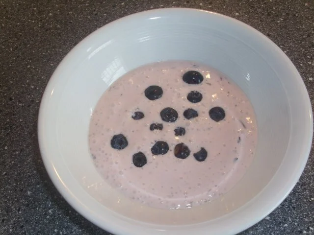 Rezept: Heidelbeer-Dessert Bild Nr. 5 Heidelbeer-Dessert - Rezept - Bild Nr. 5