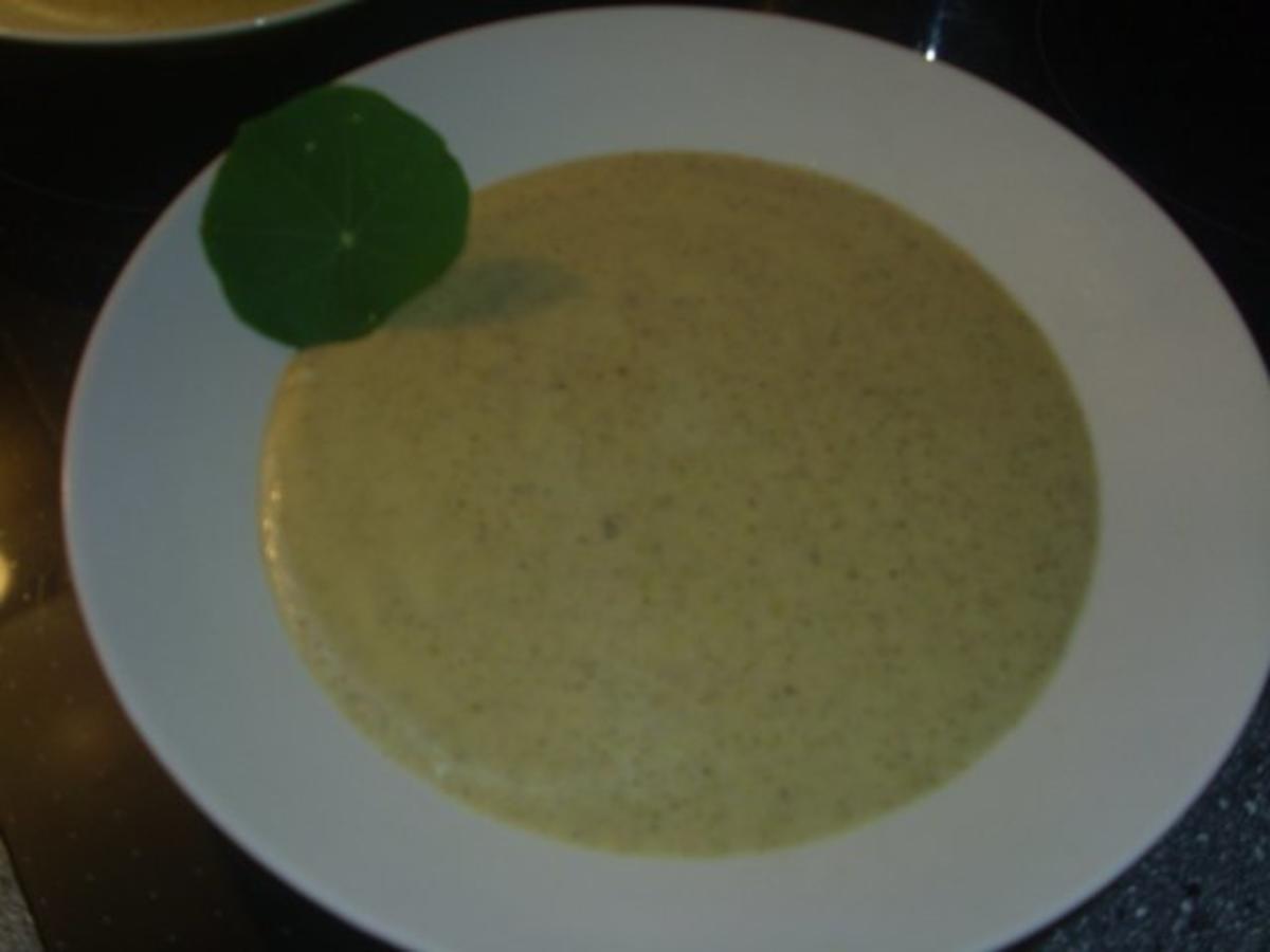 Broccoli-Hack-Käse-Suppe - Rezept