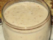 Dattelmilch mit Mandeln und Bananen - Rezept