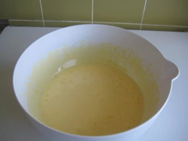 Rezept: Kirschen-Amaretti Parfait Bild Nr. 6 Kirschen-Amaretti Parfait - Rezept - Bild Nr. 6