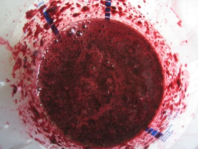 Rezept: Kirschen-Amaretti Parfait Bild Nr. 8 Kirschen-Amaretti Parfait - Rezept - Bild Nr. 8