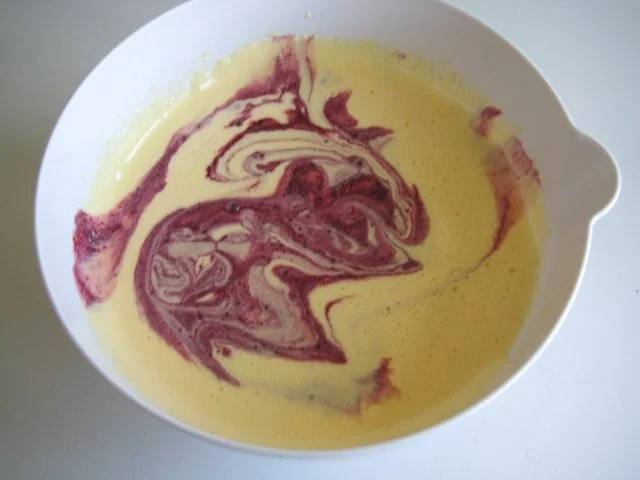 Rezept: Kirschen-Amaretti Parfait Bild Nr. 10 Kirschen-Amaretti Parfait - Rezept - Bild Nr. 10