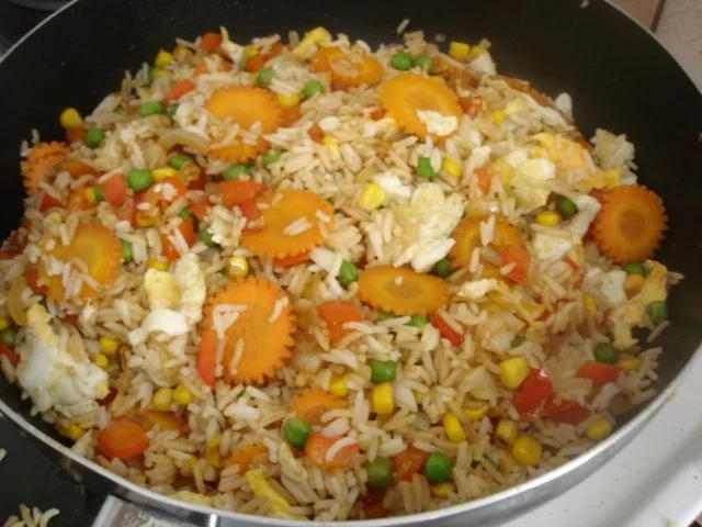 Filetspieß mit Gemüse-Eier-Bratreis - Rezept - Bild Nr. 15